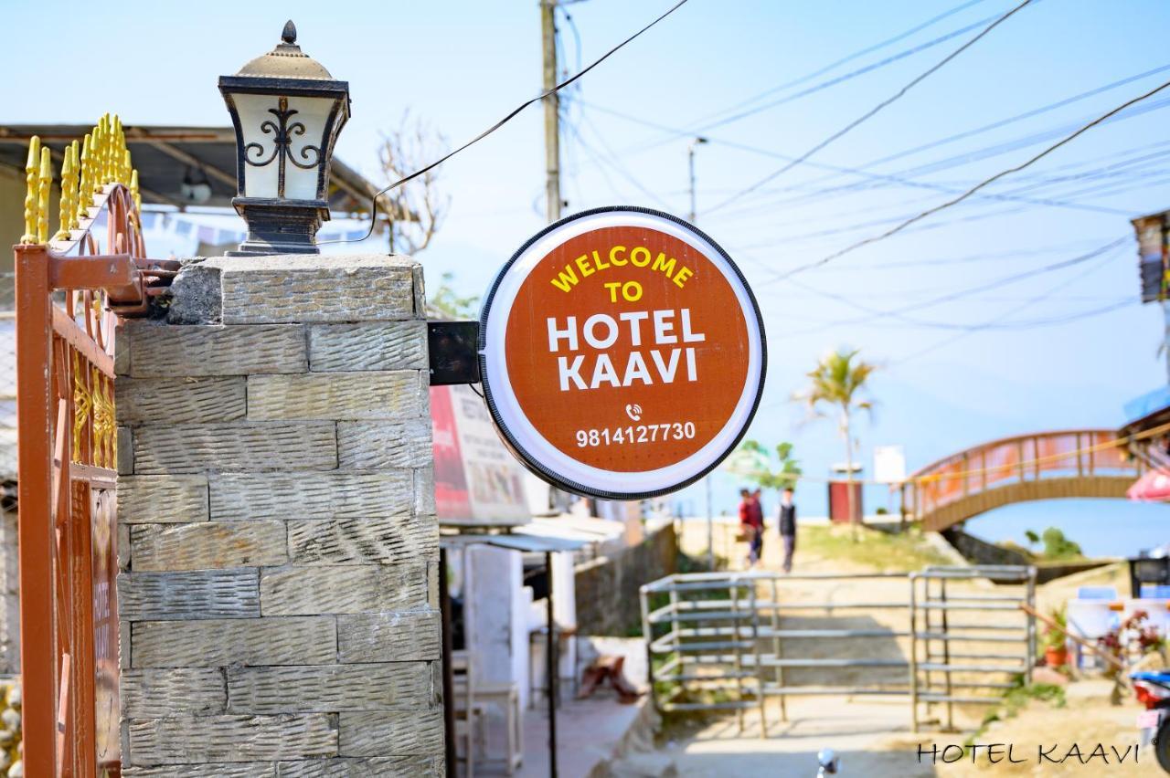 Hotel Kaavi Pokhara Exteriör bild